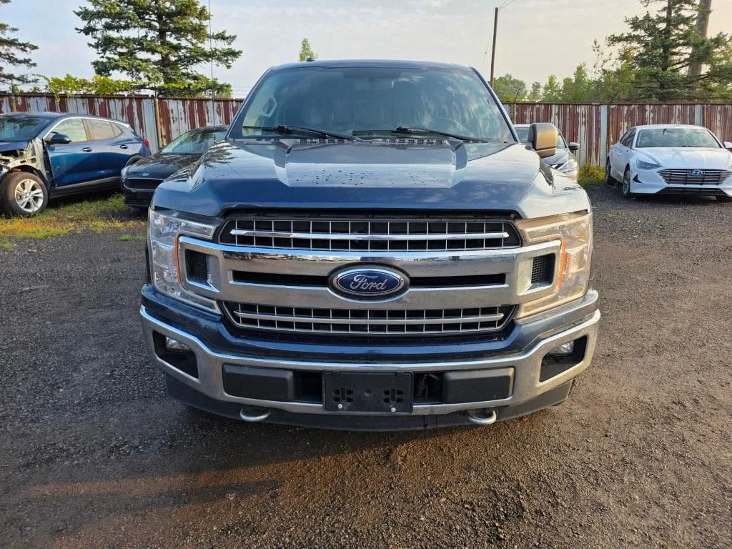 Ford F-150 — auto z Kanady