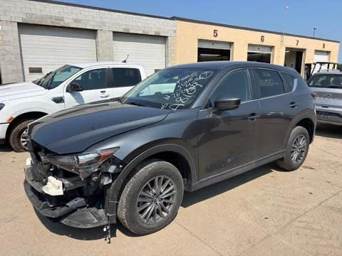 Mazda Cx5 — auto z Kanady
